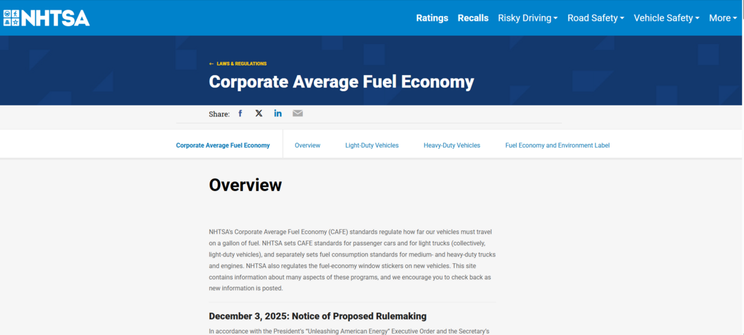 트럼프 행정부, 미국 승용차·경트럭 연비 기준 ‘전면 하향’ 방침 발표